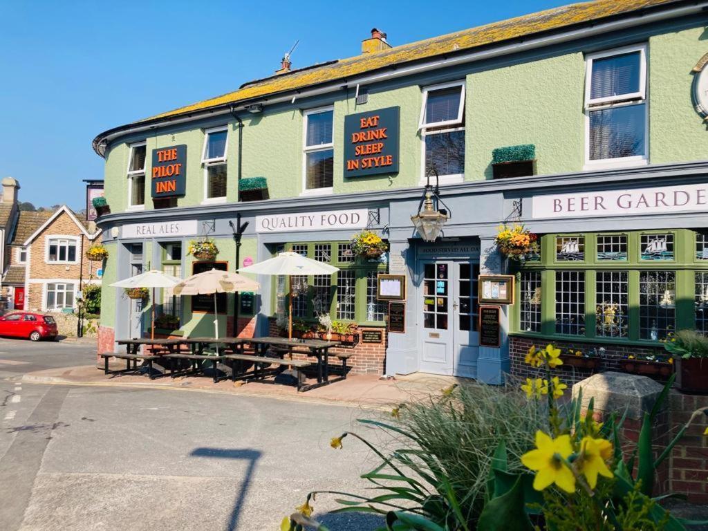 The Pilot Inn AEGON International Exteriér fotografie